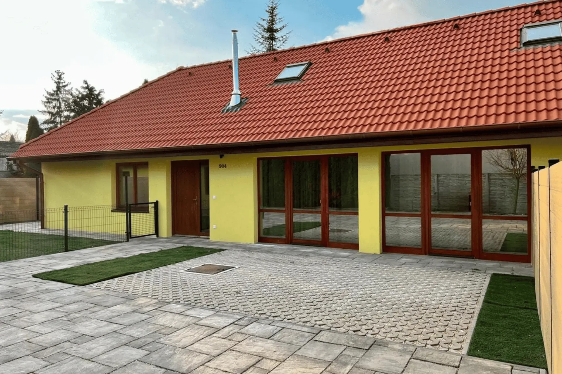52 Dizajnovy byt s podkrovim - Zbehy
